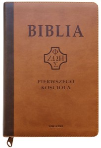 Biblia pierwszego Kościoła okładka PU, ciemnobrązowa z paginatorami i suwakiem